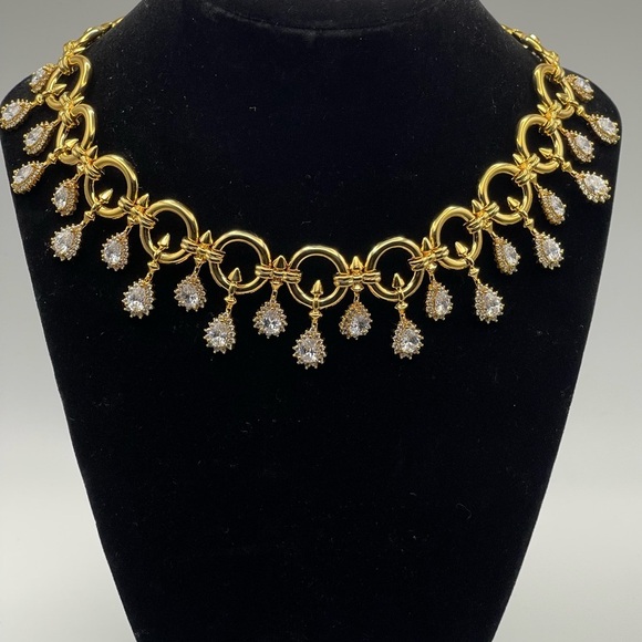 NWOT nOir Gold Tone and Teardrop Clear Stone Statement Formal Necklace - Picture 1 of 4
